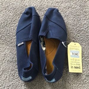 TOMS